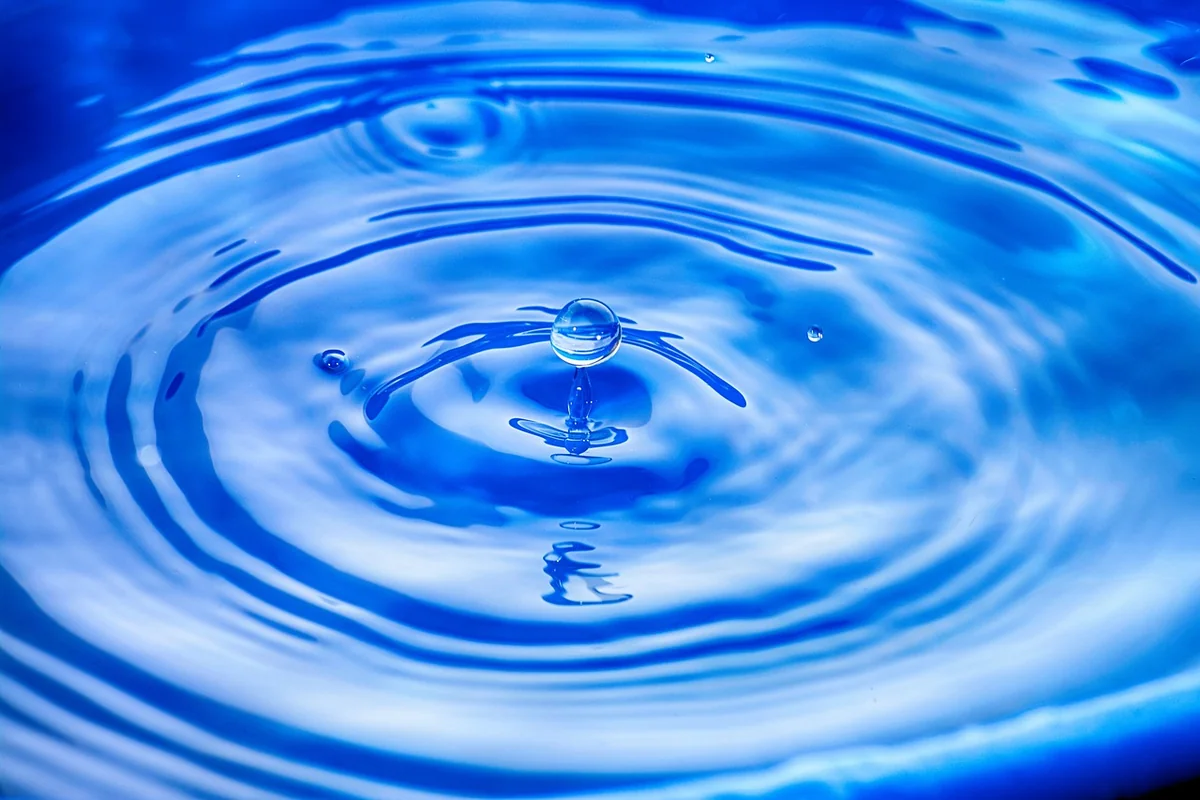 Réparer une fuite d'eau : étapes essentielles et conseils pratiques pour 2026