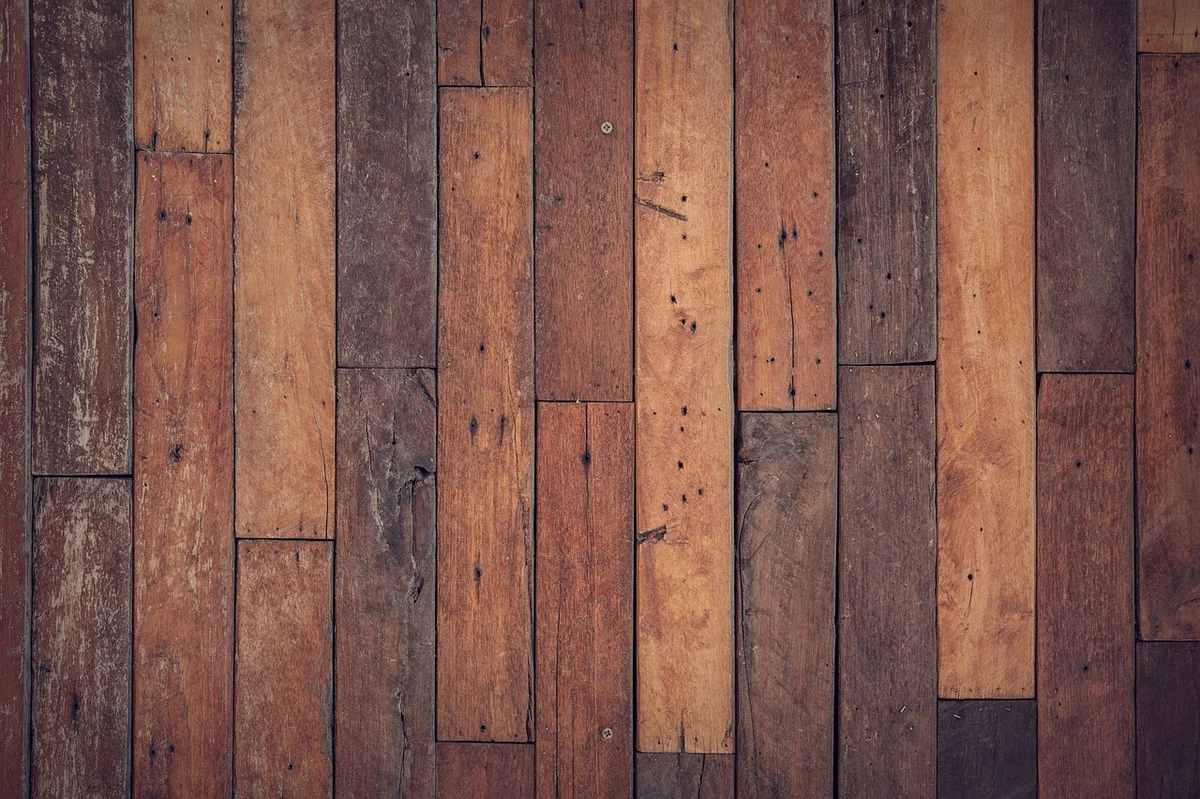 Choisir la finition : huile, cire ou vernis ?